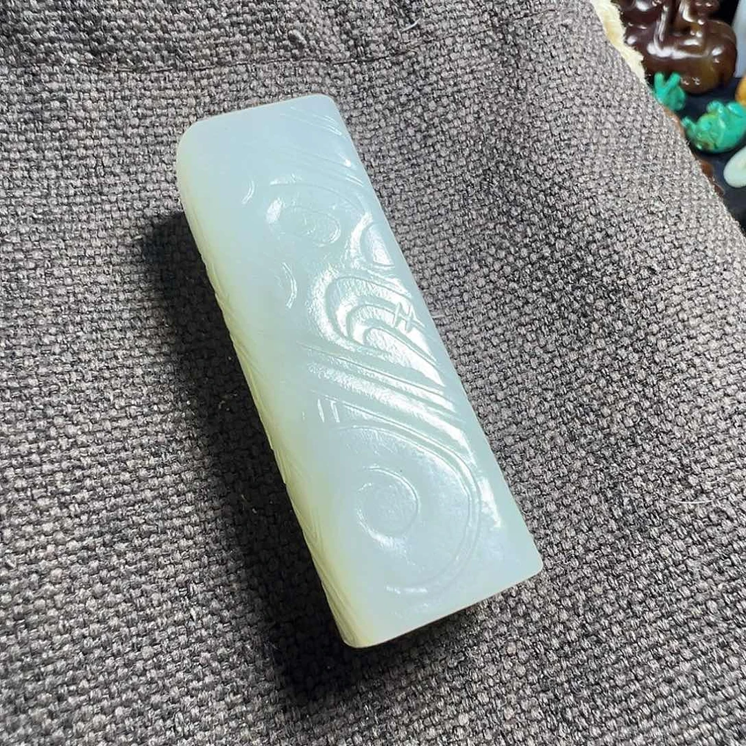 和田玉（糖玉）未镶嵌挂件