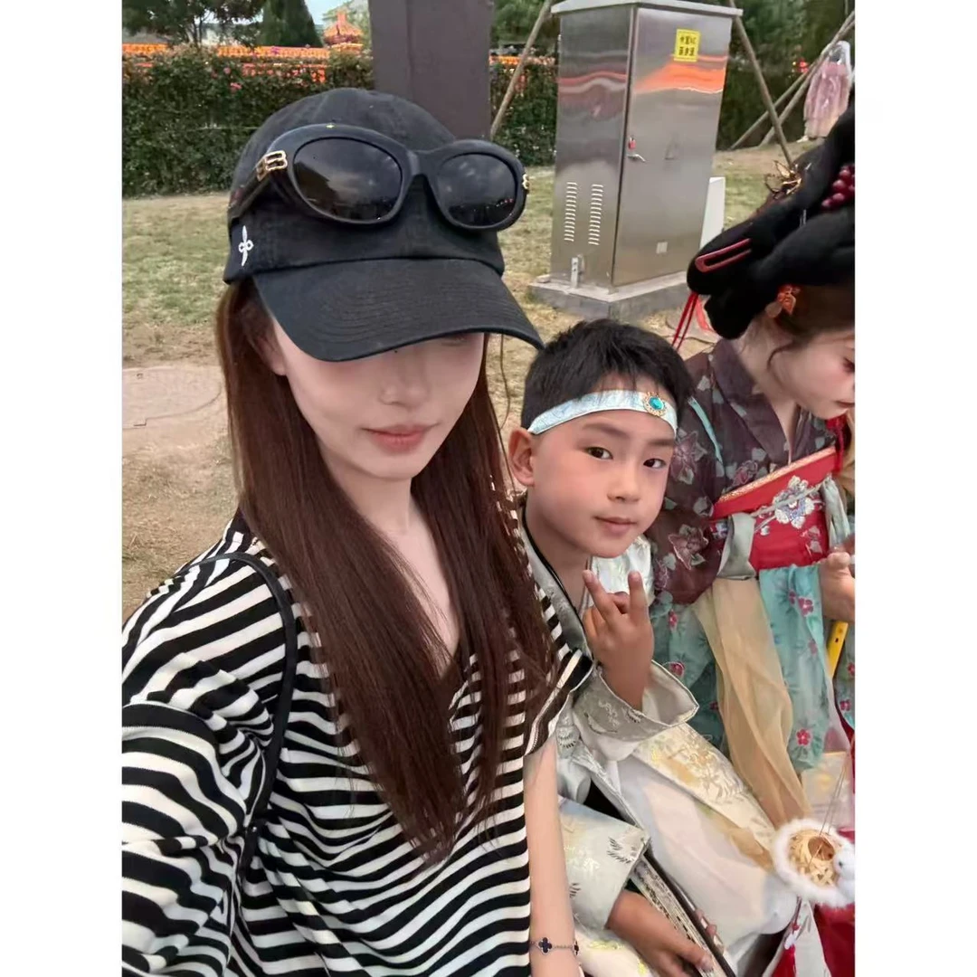 徐秋阳  条纹超大一件  春季新款百搭时尚休闲长袖12803