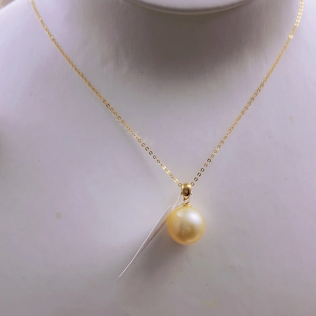 18K金镶嵌颈饰海水珍珠