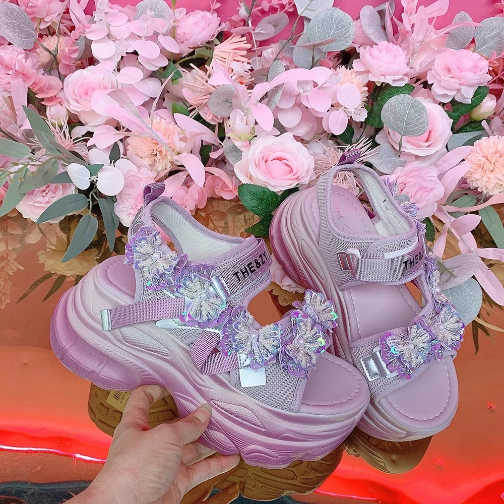 X22313欧美设计师2025夏季新款重工钉珠蝴蝶厚底时尚凉鞋女