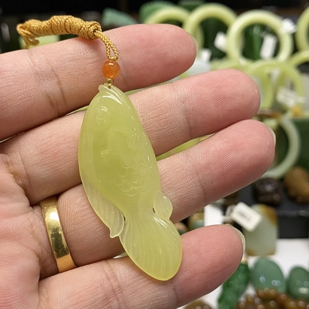 【闪购商品】颈饰未镶嵌和田玉