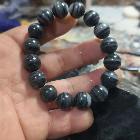 石英质玉未镶嵌手链