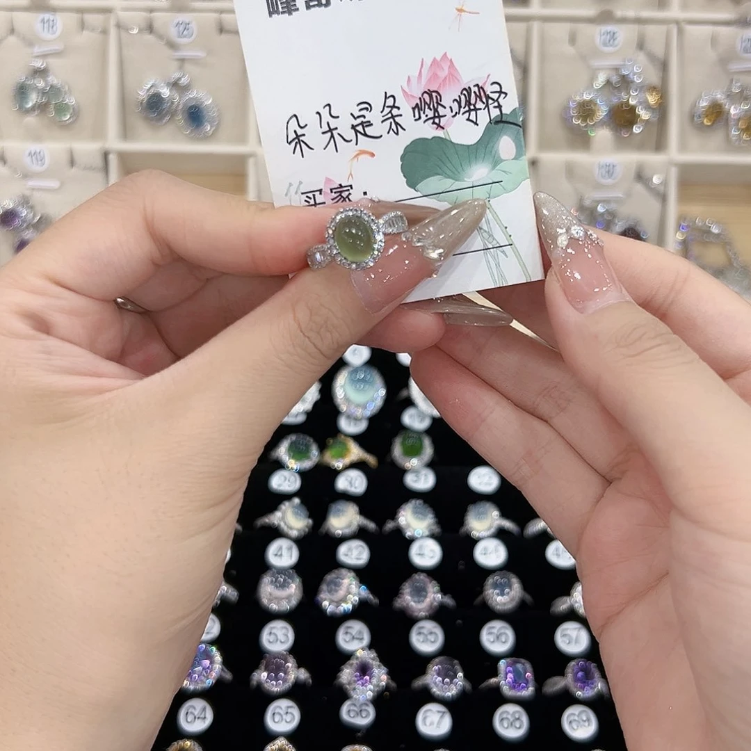 朵***)水晶戒指银S925镶嵌