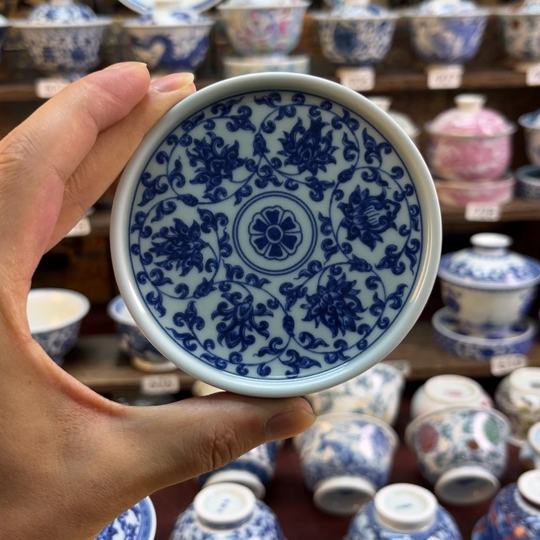 睿**?永乐青花缠枝莲实心盖置