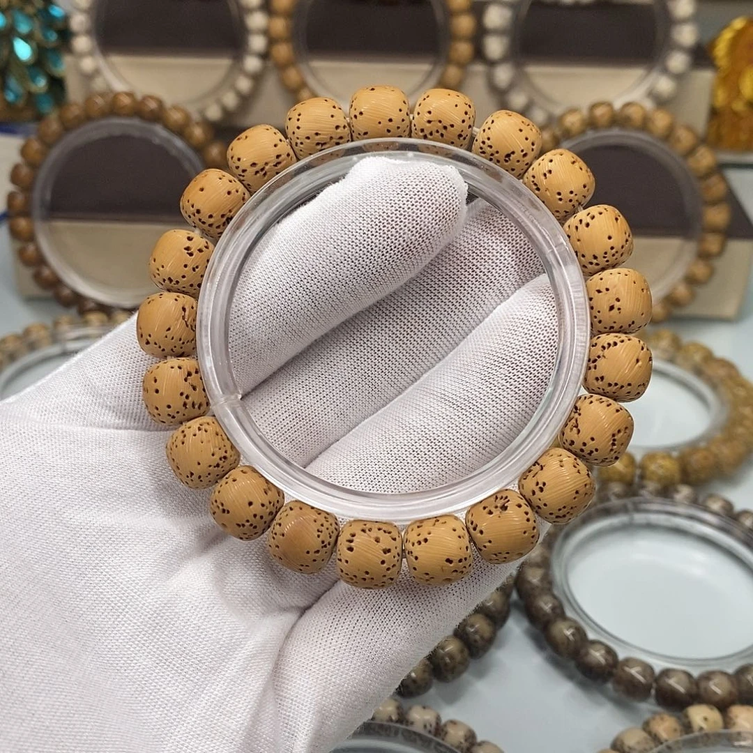 星月菩提手串一物一图原生态同枝挂车链接（勿拍）！