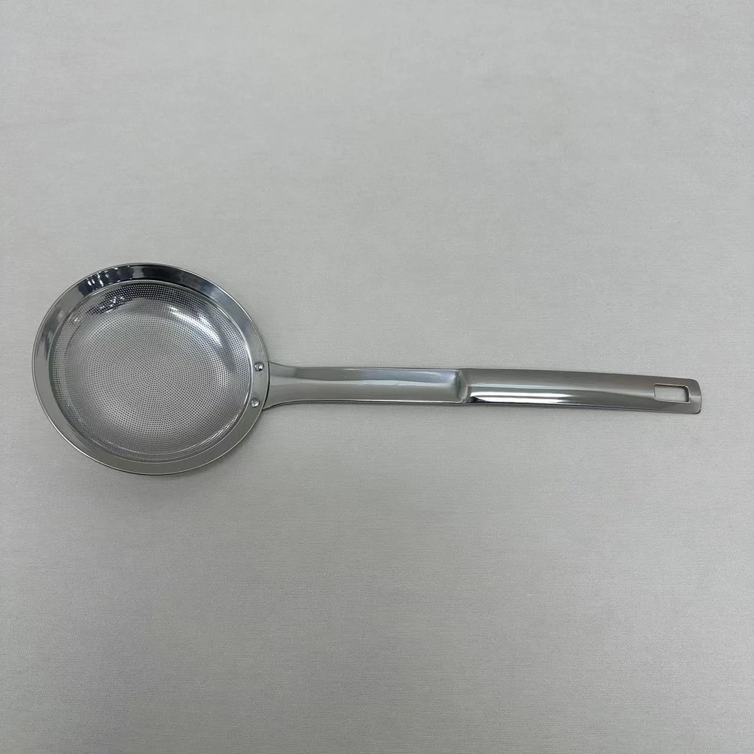 1-025 不锈钢油隔勺打沫勺 长约35cm漏勺过滤网家用长柄滤油勺
