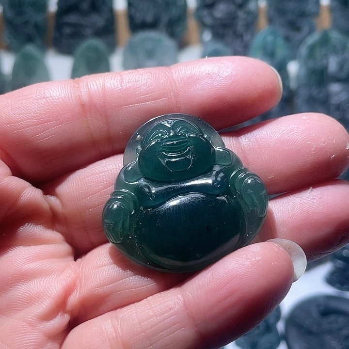 定制翡翠未镶嵌佛