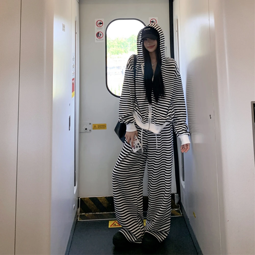 美式复古慵懒休闲套装女高级感条纹卫衣外套松紧腰阔腿裤两件套