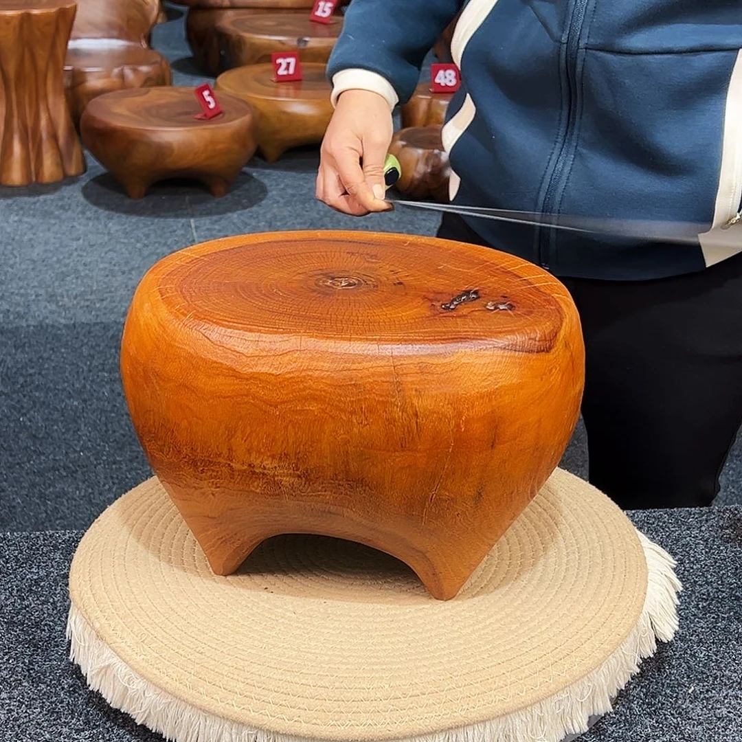 9 号香樟木尺寸：33-24-23cm