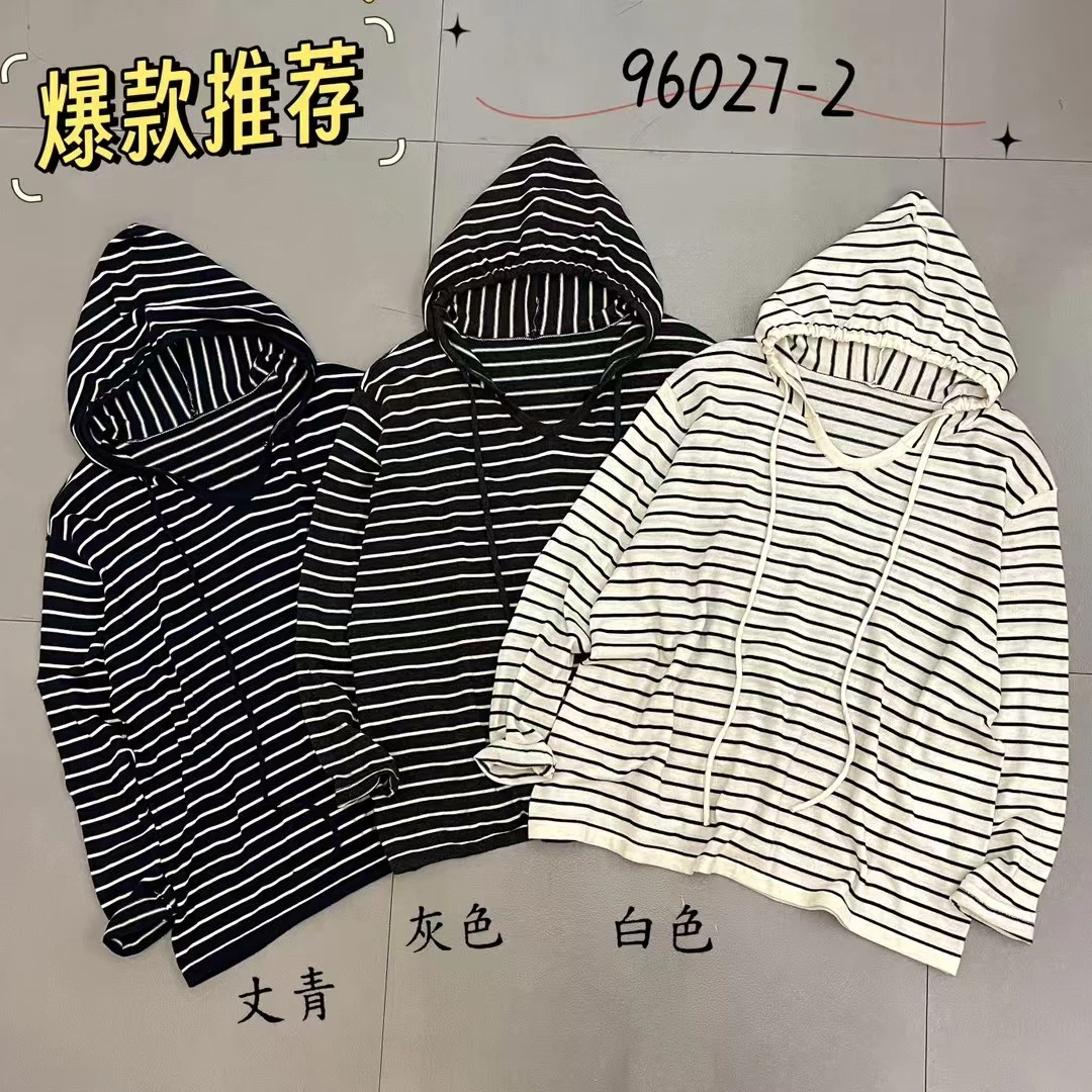 常规款连帽长袖针织条纹毛针织衫秋冬时尚灰色休闲