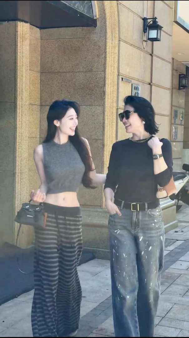 【YINGFEI PARIS】妈妈高级定制款牛仔裤