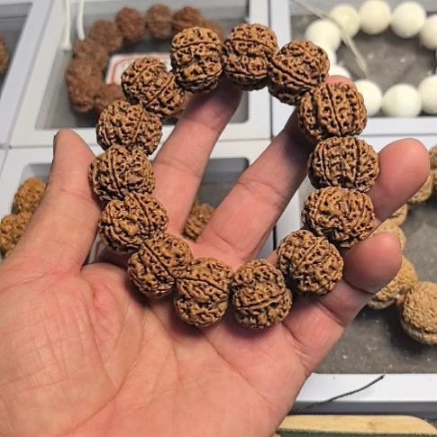 金刚菩提手串六瓣大金刚手串，原皮原色，精挑细选的