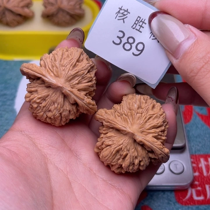 文玩核桃把件四座楼43.389