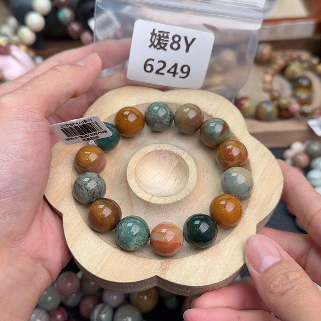 【闪购商品】石英质玉手链未镶嵌U****米