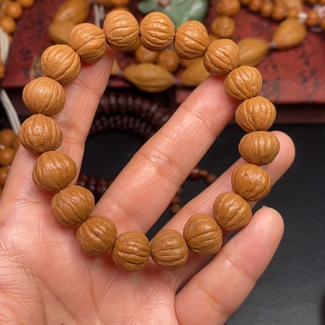 三***胖吊坠猴头核桃橄榄核雕