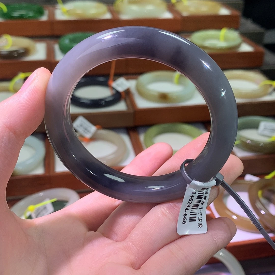 和田玉未镶嵌手镯21 挂耳烟紫56.57