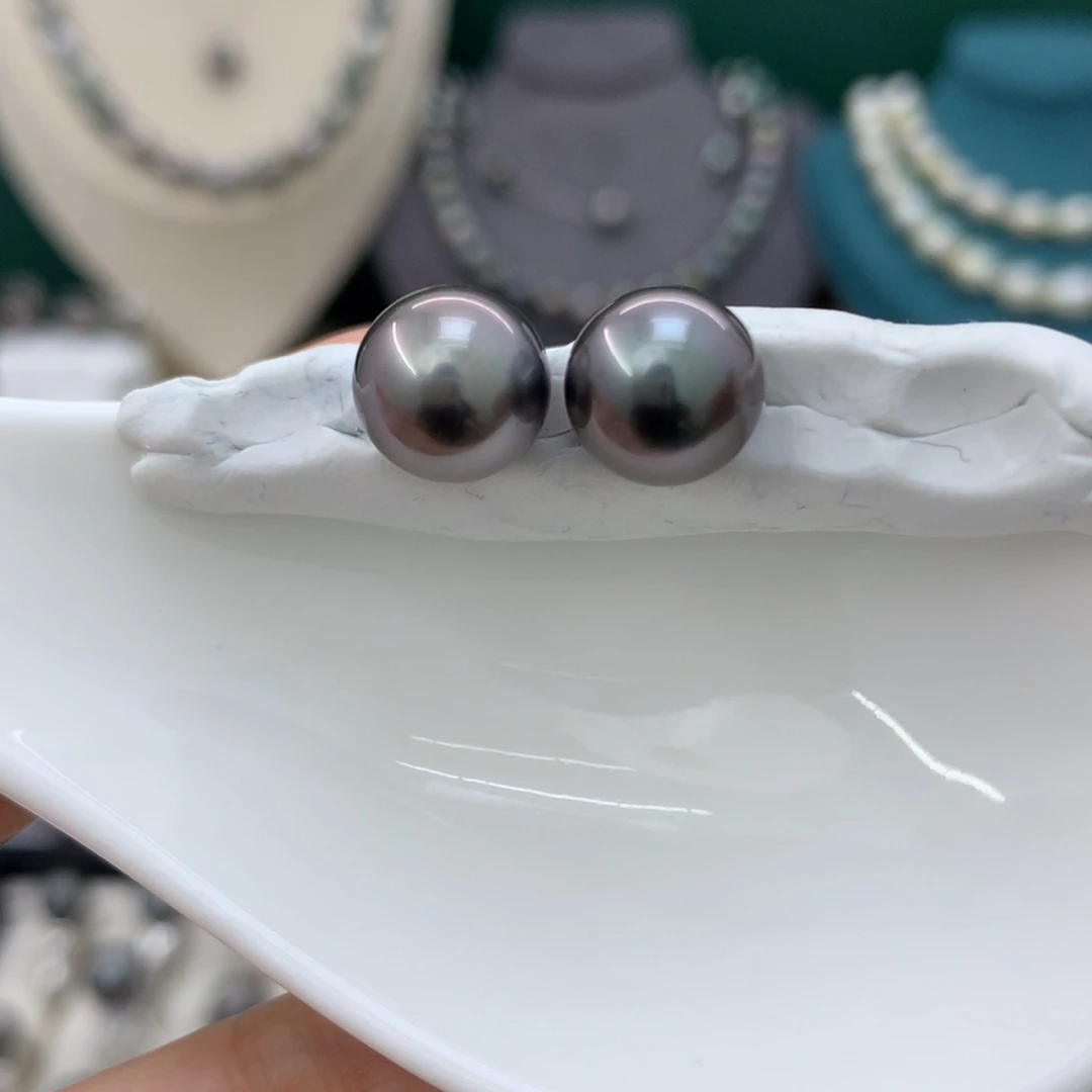 裸珠海水珍珠理**满