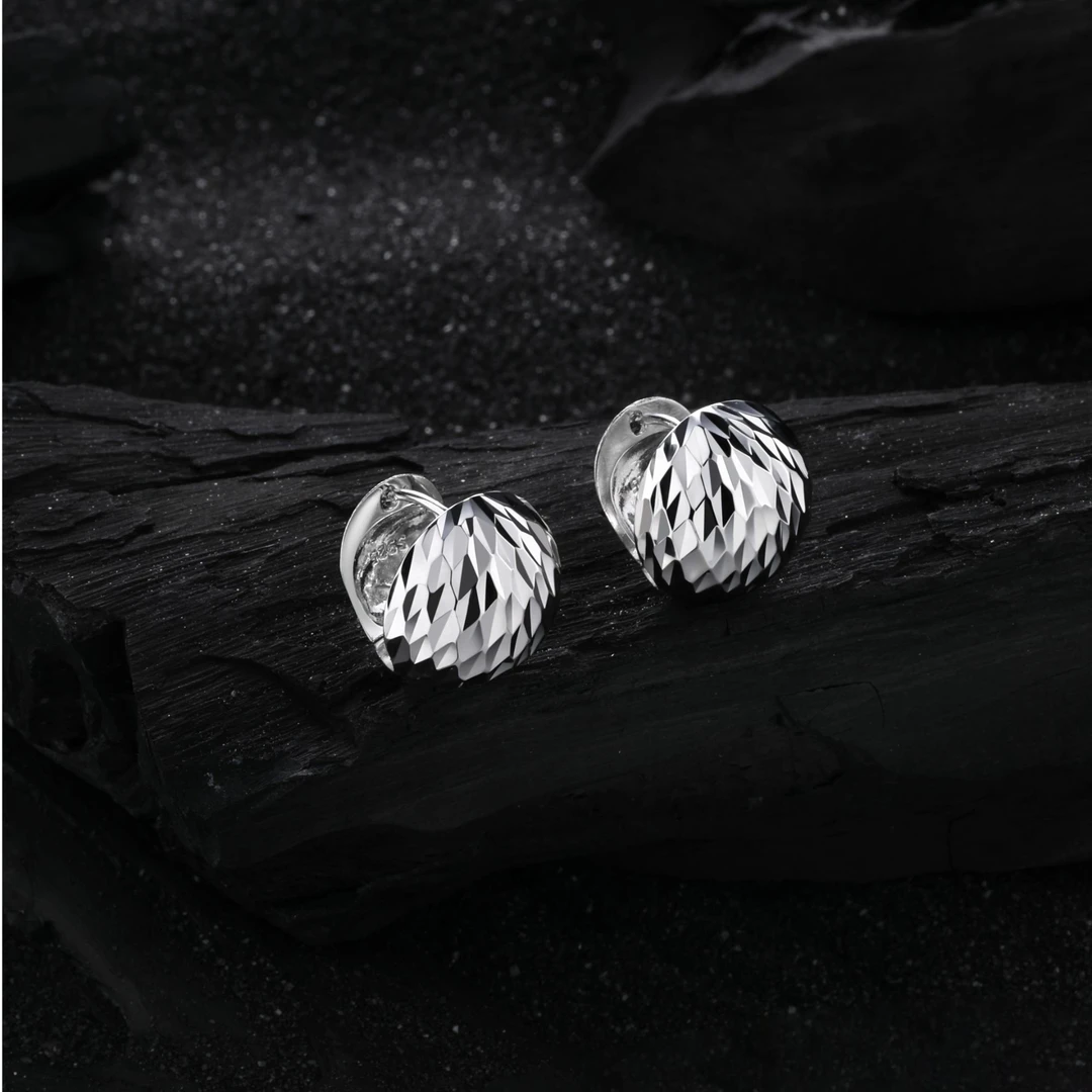 925银耳饰 新品纯手工切割多棱镜面时尚纯银耳扣（7056）