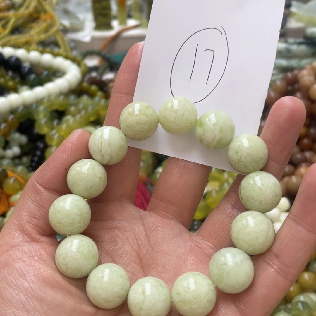 透闪石-蛇纹石玉手链未镶嵌