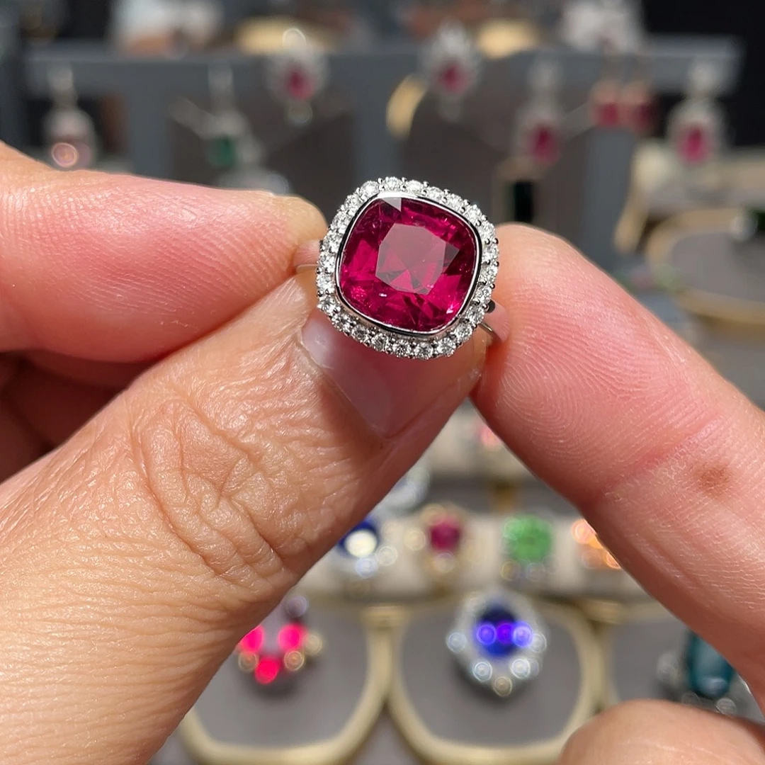 18K金镶嵌戒指碧玺4.55ct