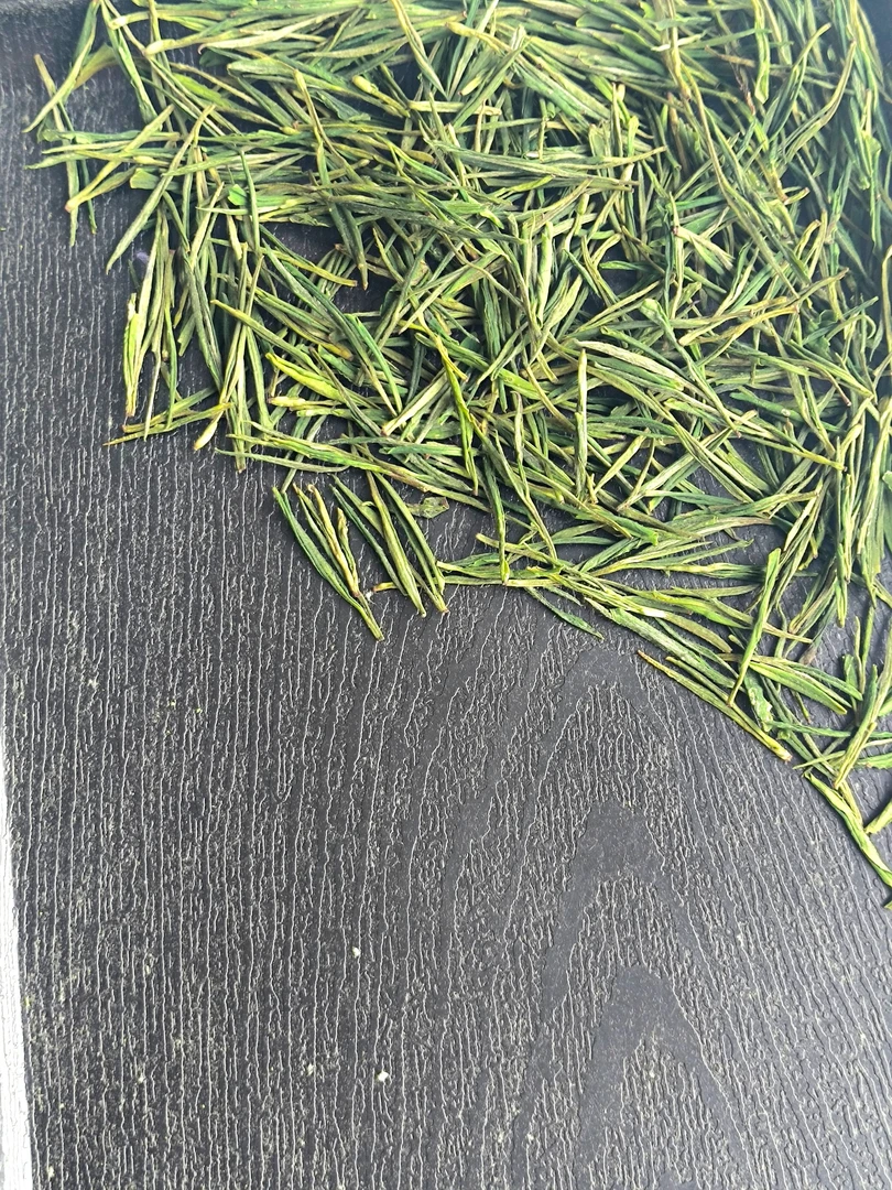 【鲜爽小芽】2025年安吉白茶昆铜里江新茶兰花香鲜爽