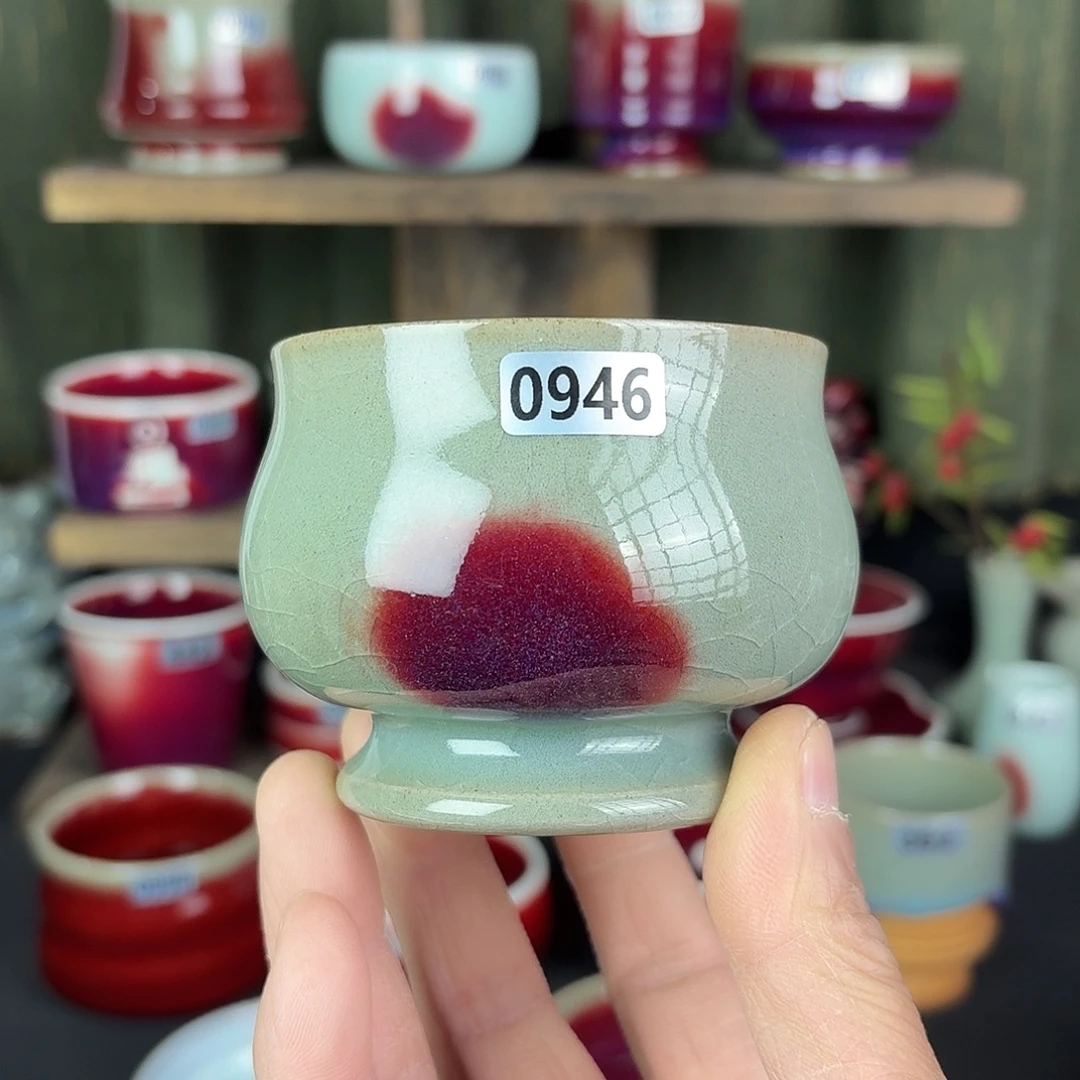 0946纯手工支烧钧瓷原矿主人杯