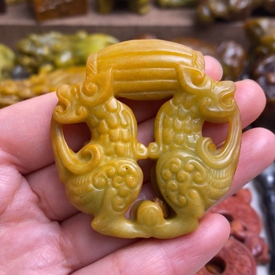 蛇纹石玉未镶嵌颈饰01