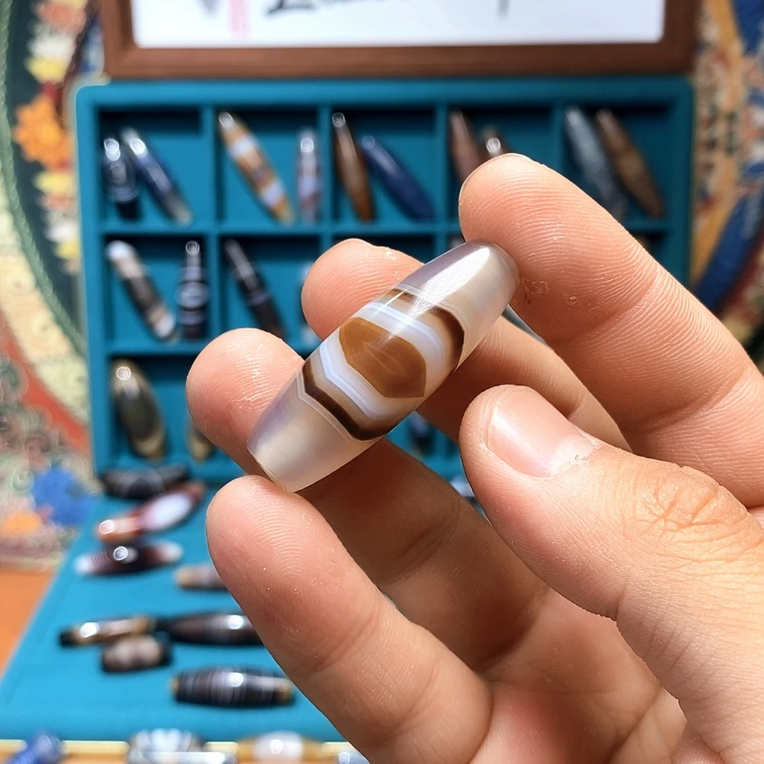 玛瑙/玉髓未镶嵌吊坠(赠链)