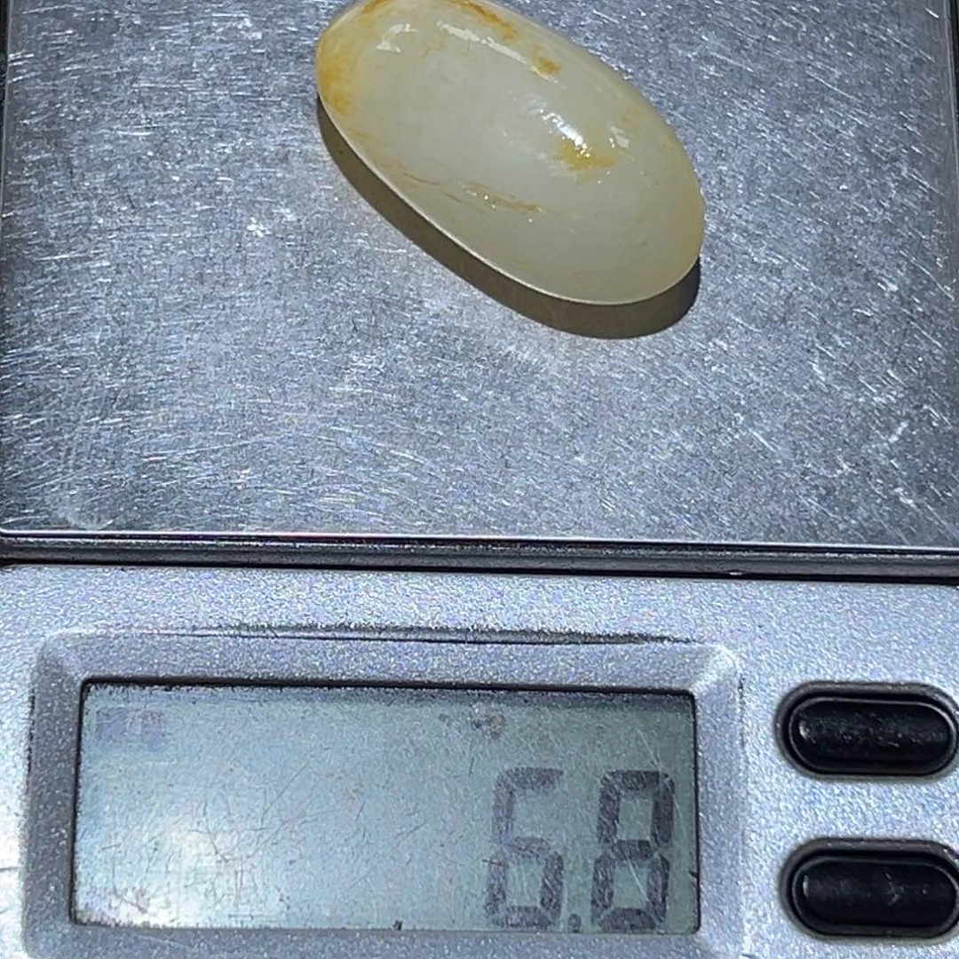 和田玉未镶嵌珠宝半成品