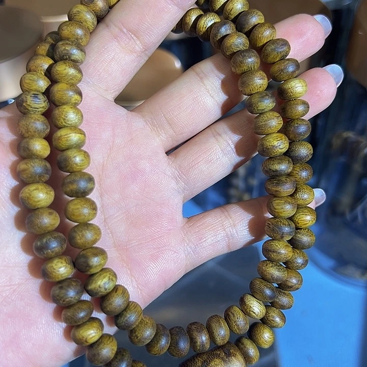 沉香沉香碎屑九九沉树丁虫漏多圈白棋0818