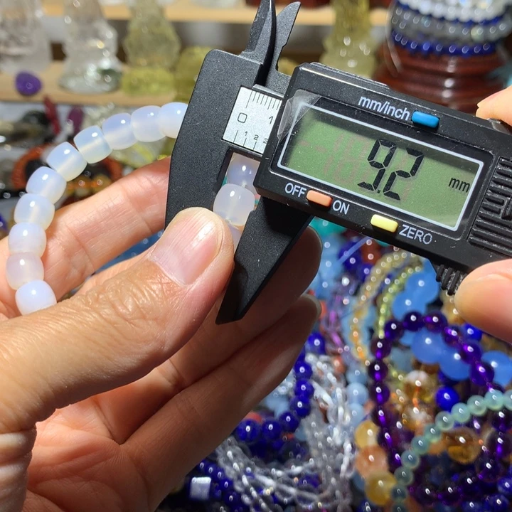 未镶嵌手链玛瑙/玉髓9mm手串