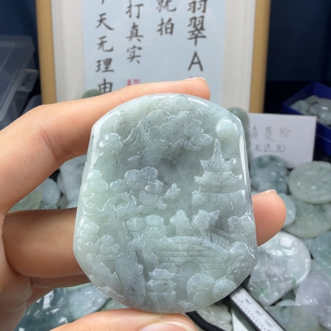 翡翠未镶嵌颈饰翡翠