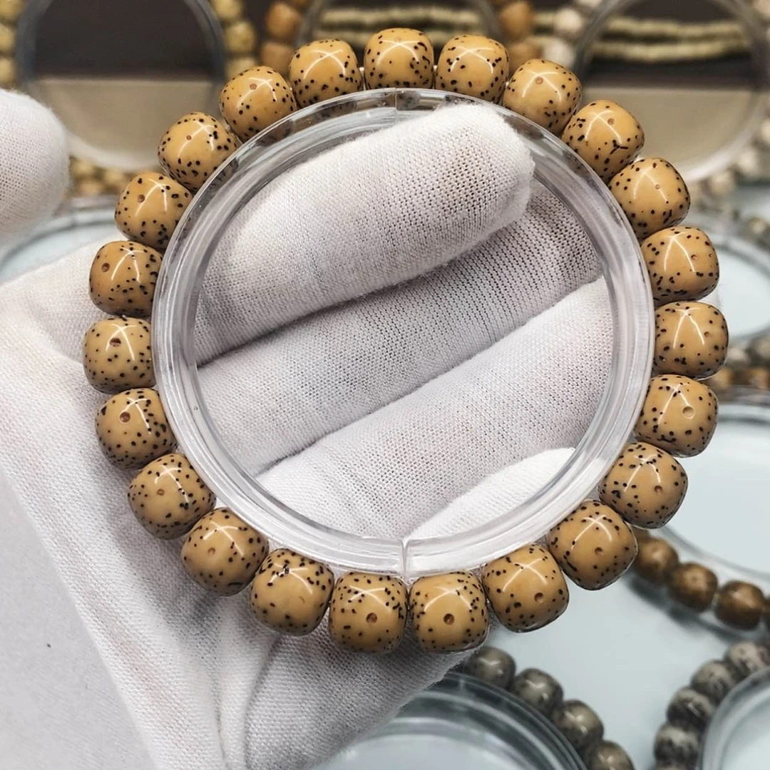 【闪购商品】手串星月菩提9×10一物一图原生态同枝大眼睛福利