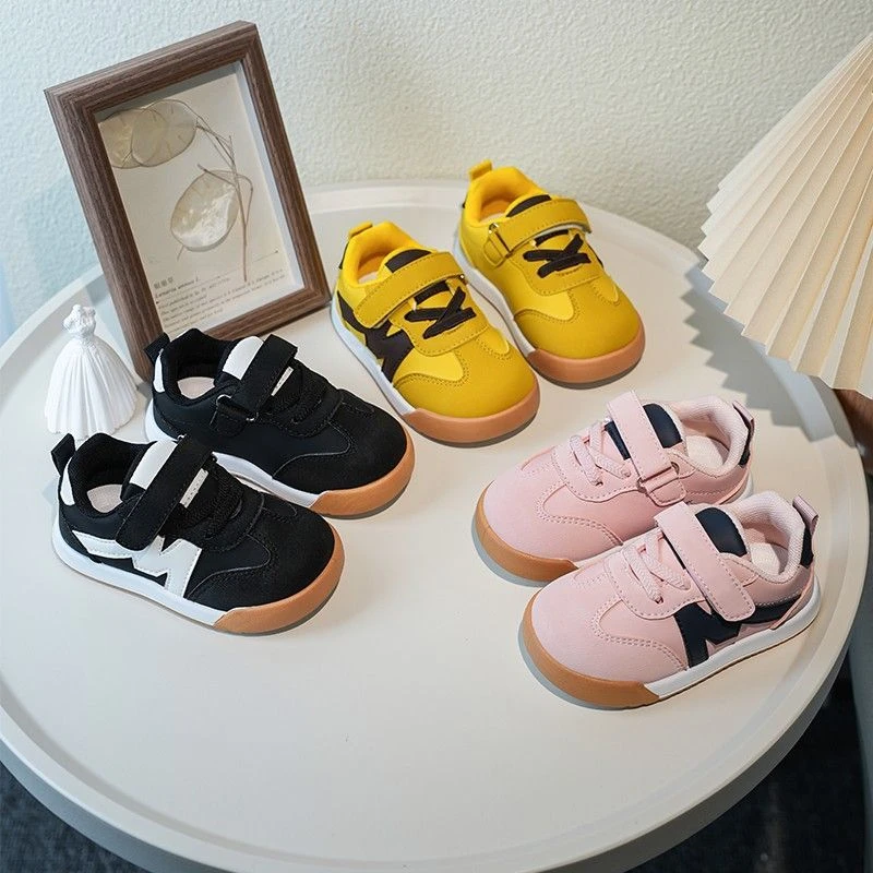 儿童鞋子2025防滑新款女童运动鞋阿甘鞋男童软底休闲鞋软底宝宝鞋