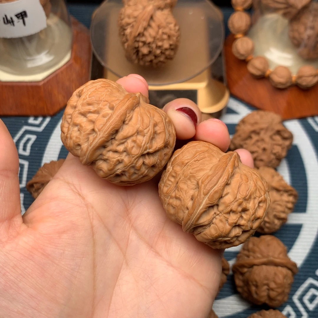 文玩核桃把件元宝42