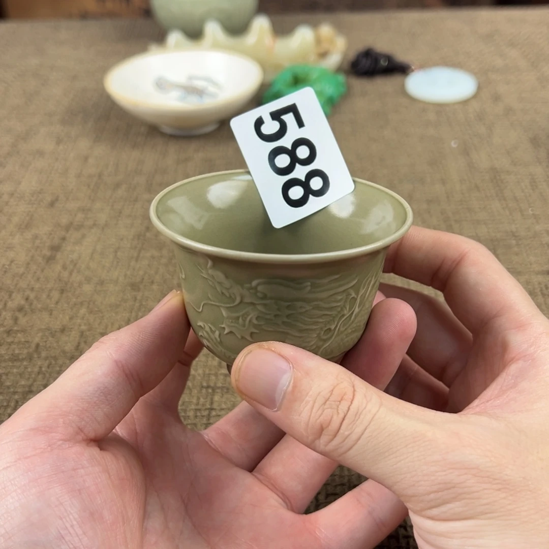 瓷片正能量瓷器摆件
