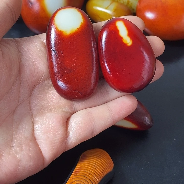 正***和田玉未镶嵌挂件