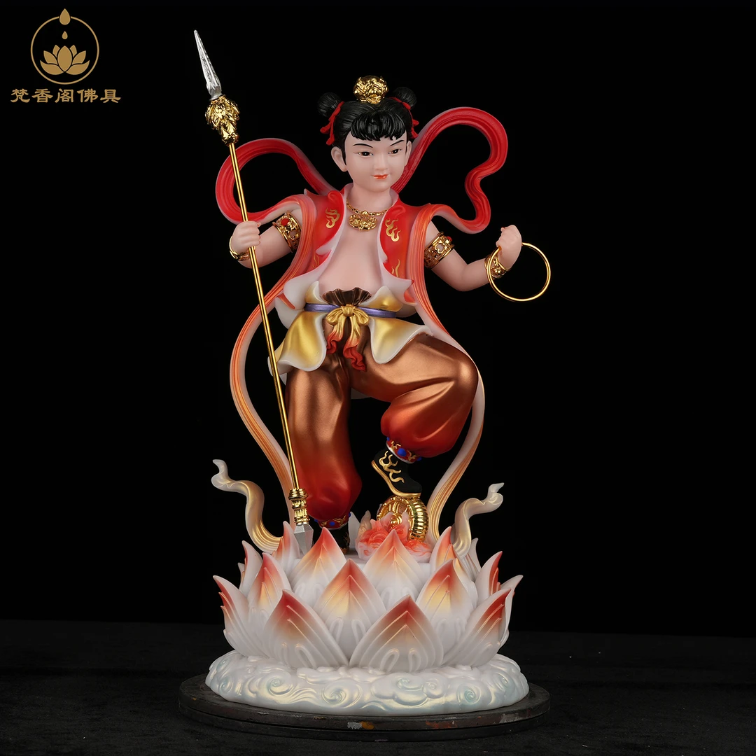 新款哪吒三太子神像魔童降世哪吒中坛元帅脚踏风火轮家用桌面摆件