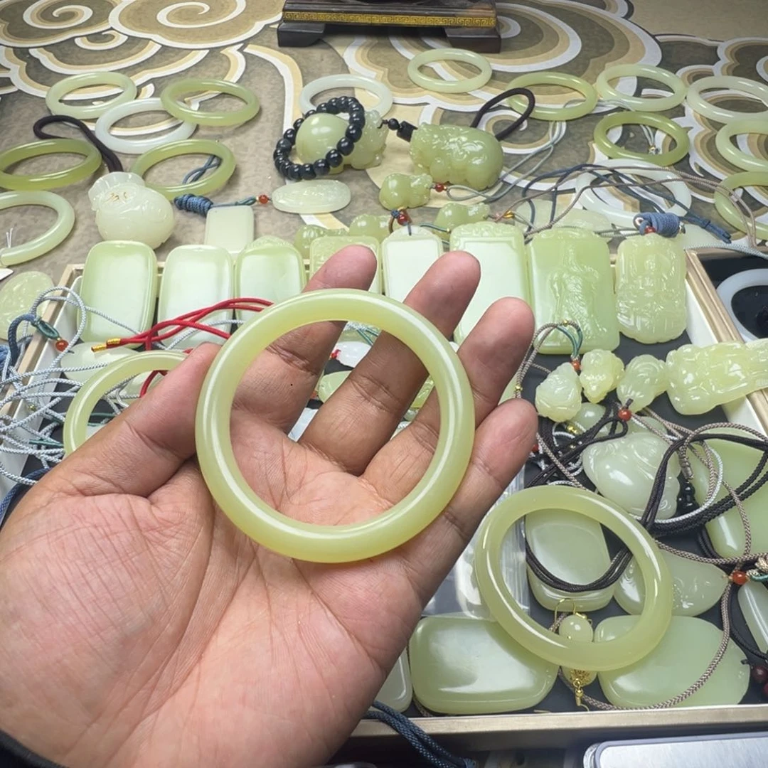 胡*巴晴水手镯79866976688