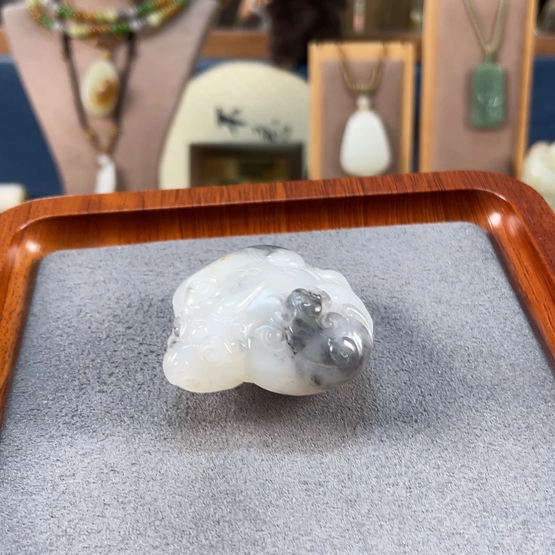 和田玉未镶嵌吊坠(不含链)