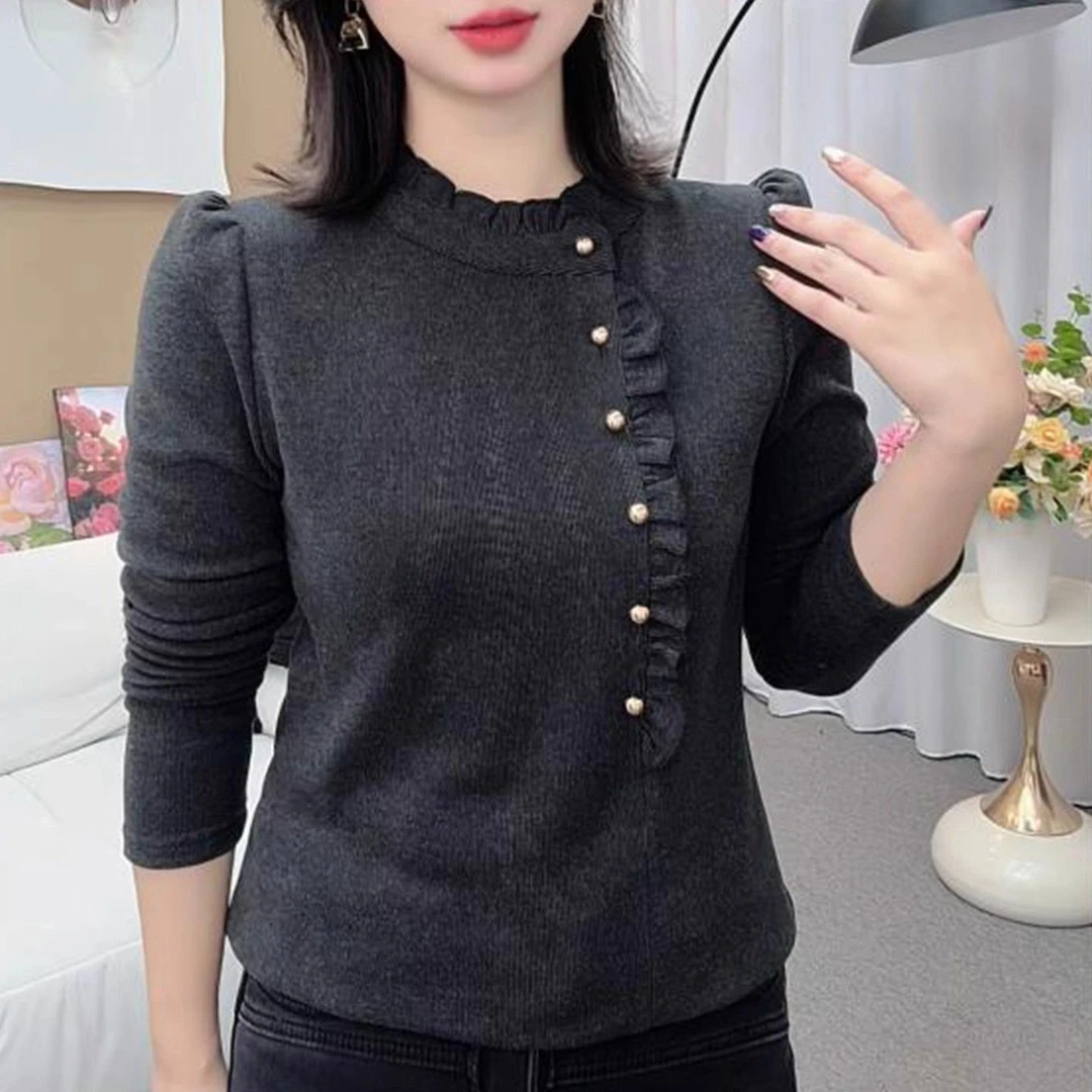 法式纽扣木耳边长袖女士时髦打底衫秋冬高级感洋气妈妈装显瘦上衣