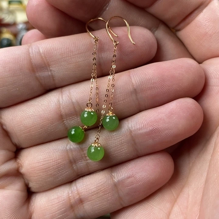 颈饰18K金镶嵌和田玉