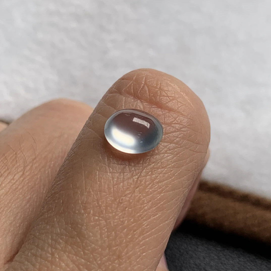 天然缅甸翡翠A货钢蛋面7.9-6.9-4.2