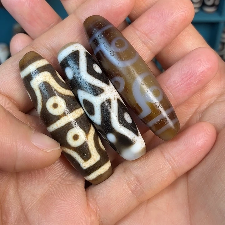 嘉***树玛瑙/玉髓未镶嵌颈饰
