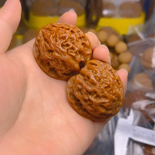 吊坠文玩核桃苹果园