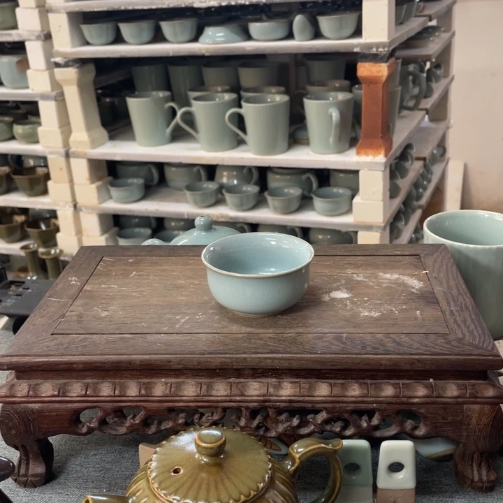 摆件天青釉撇口杯