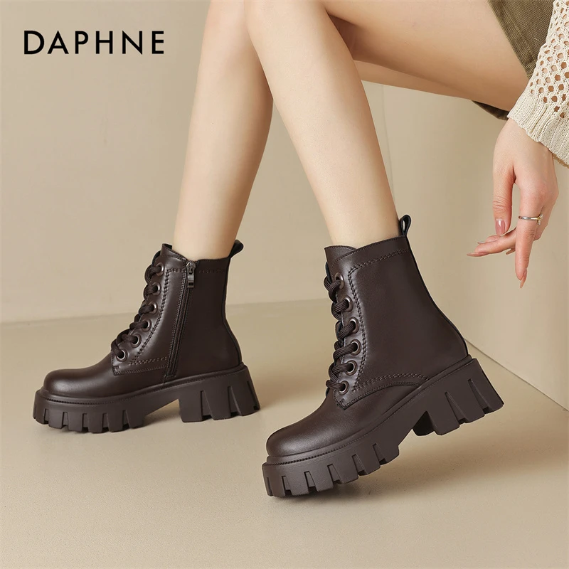 Daphne/达芙妮厚底粗跟马丁靴女秋冬加绒加厚保暖骑士靴时尚短靴