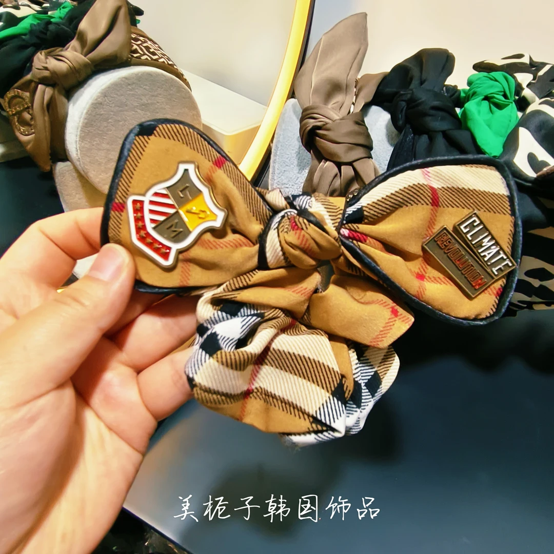学院风ins金属徽章英伦气质格子发圈蝴蝶结大肠圈发绳头饰头绳