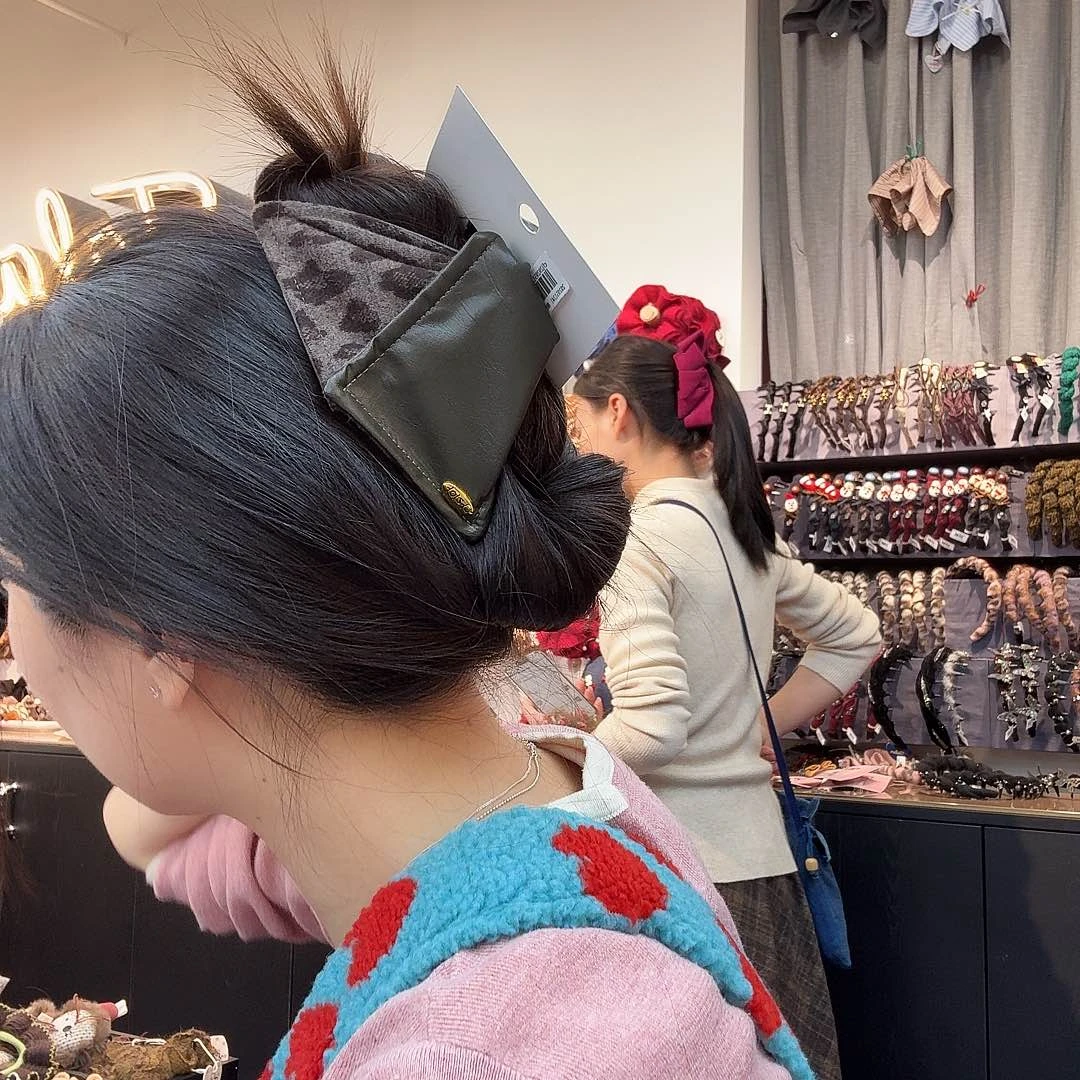 布艺铁合金绿色三角抓豹纹27