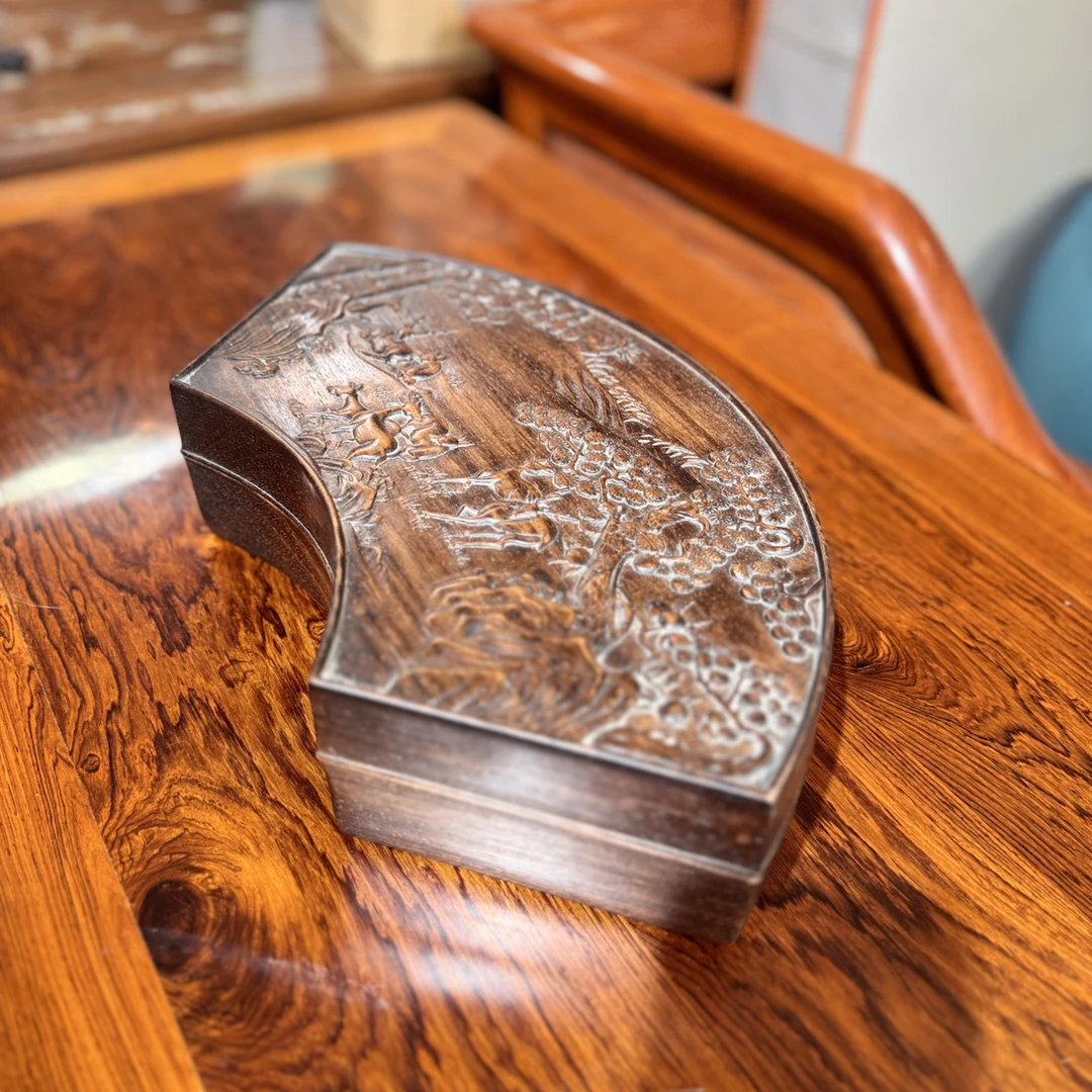 海黄扇形天地扣盒1800.88888888